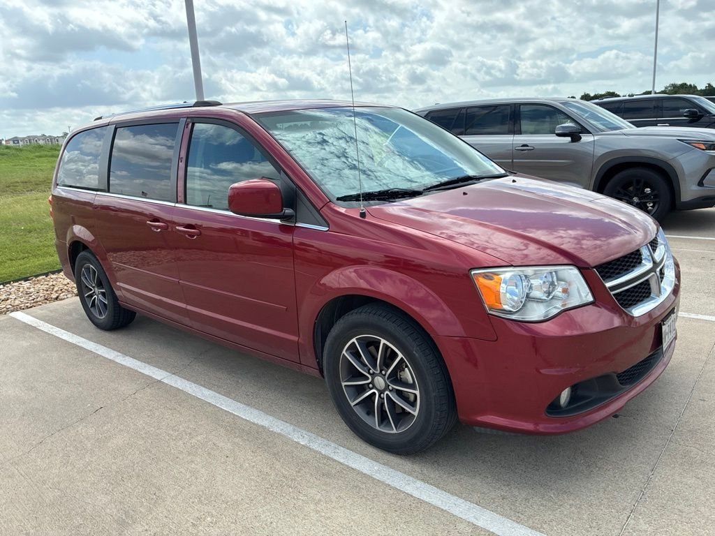 2016 Dodge Grand Caravan SXT's photo