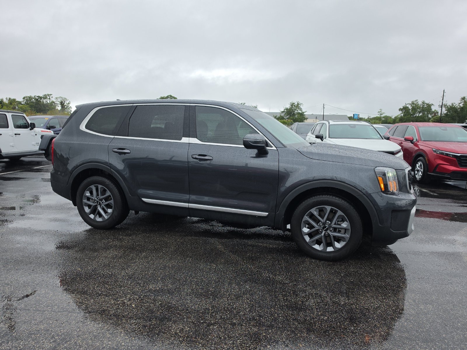 Used 2024 Gray Kia LX image 2