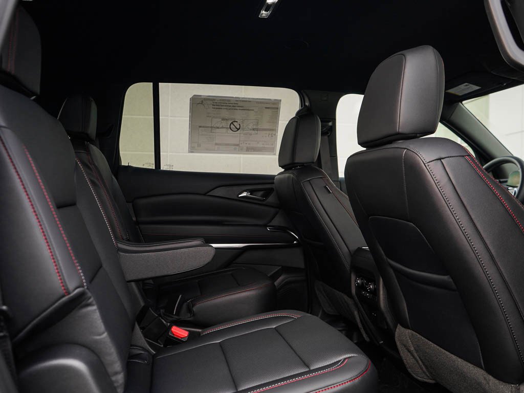 New 2026 Polar White Tricoat Chevrolet Z71 image 12