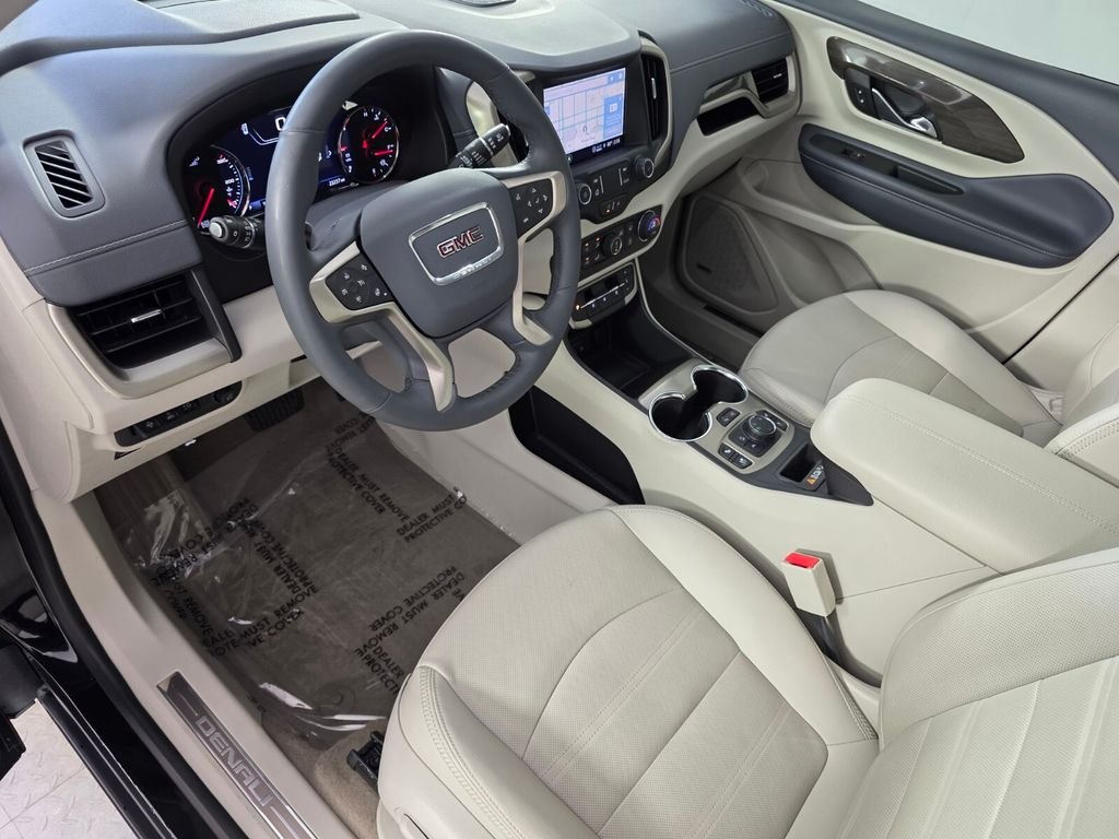 Used 2024 Black GMC Denali image 10