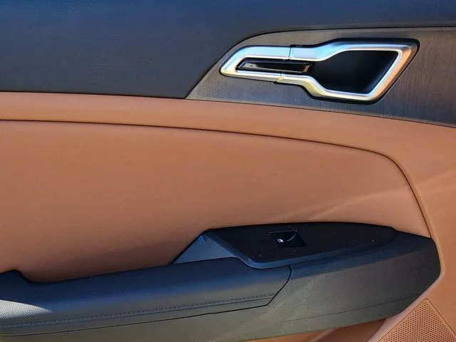 New 2027 Wolf Gray Kia X-Line image 15