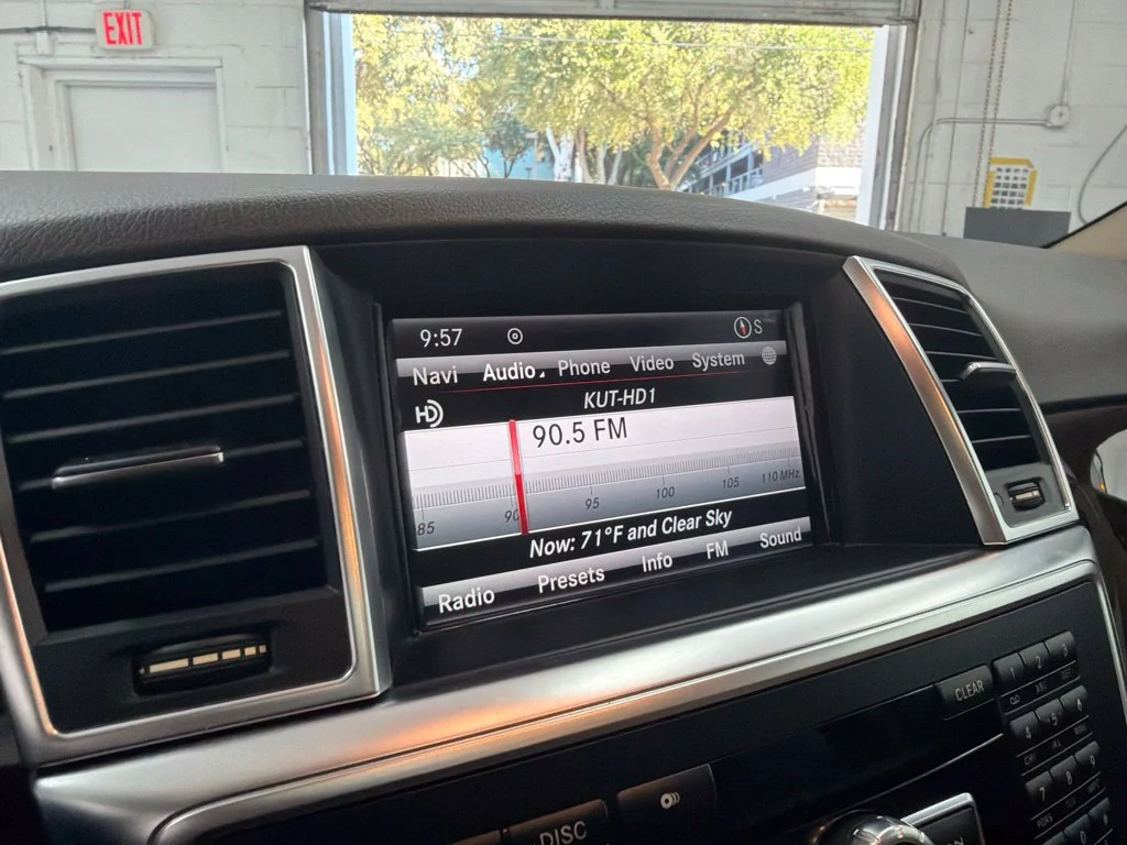 Used 2013 Black Mercedes-Benz ML 350 image 18