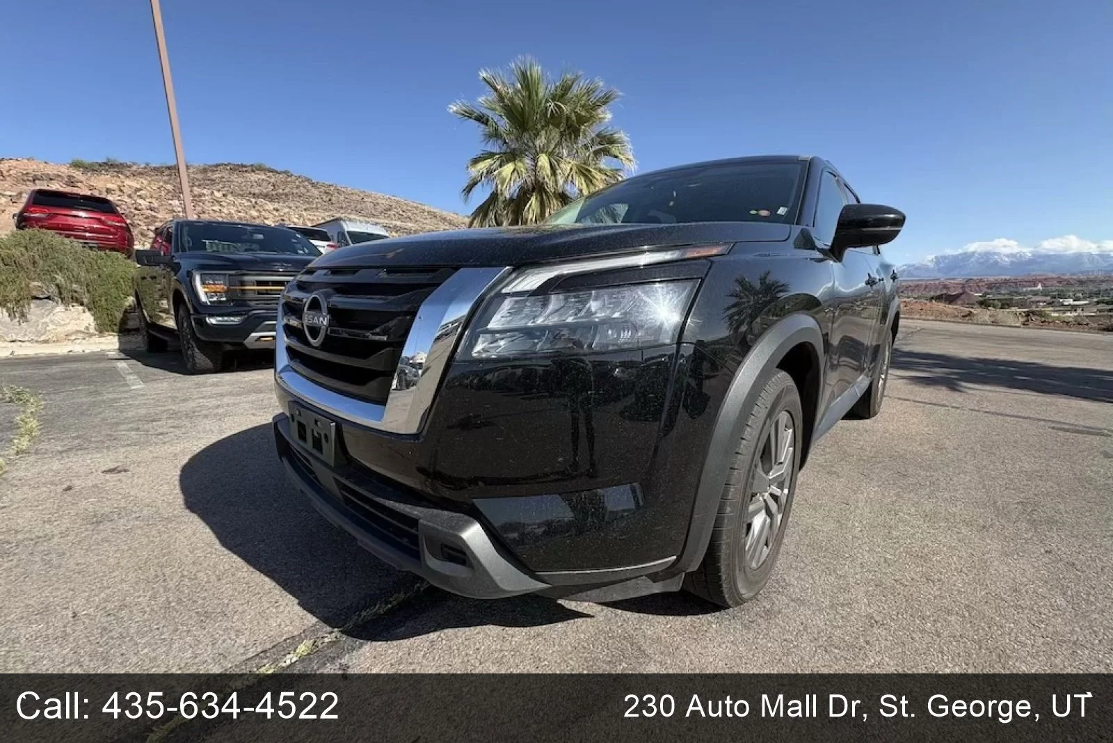 2024 Nissan Pathfinder SV 4WD's photo