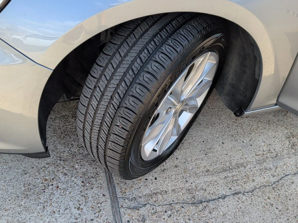 Used 2025 Gray Chevrolet LT image 43