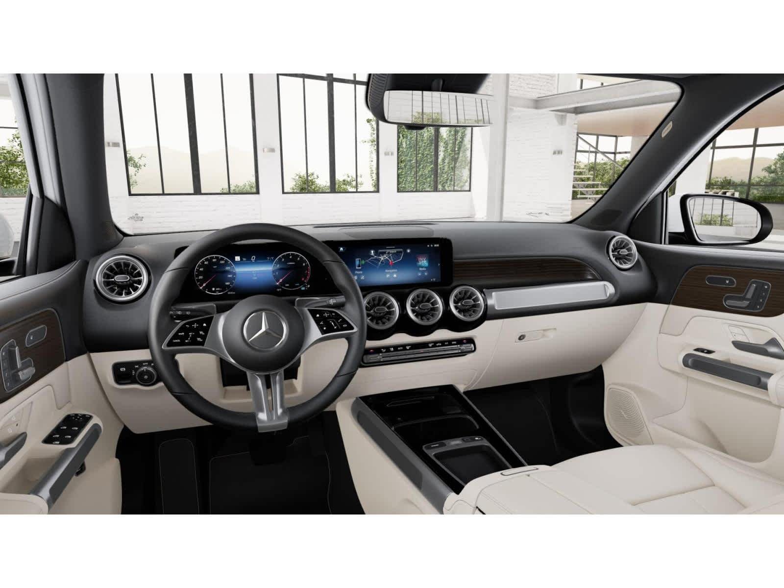 New 2026 Polar White Mercedes-Benz GLB 250 image 2