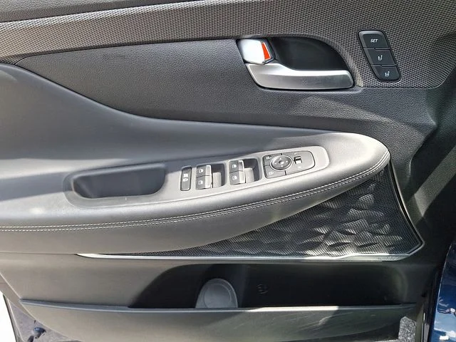 Used 2019 Blue Hyundai Ultimate image 14