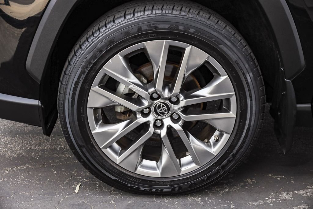 Used 2019 Midnight Black Metallic Toyota Limited image 6