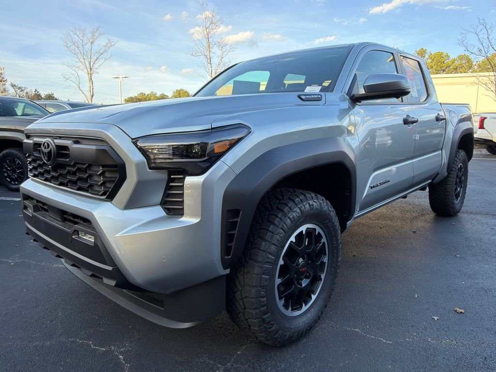 2025 Toyota Tacoma TRD Off Road - Photo 7