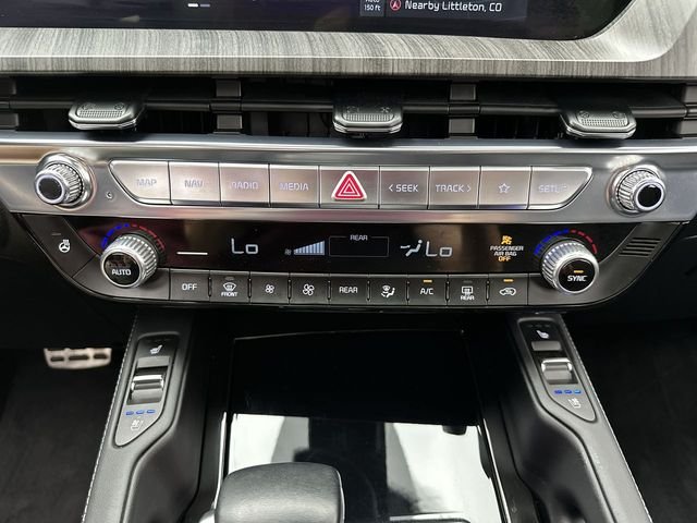 Used 2025 Silver Kia SX image 19