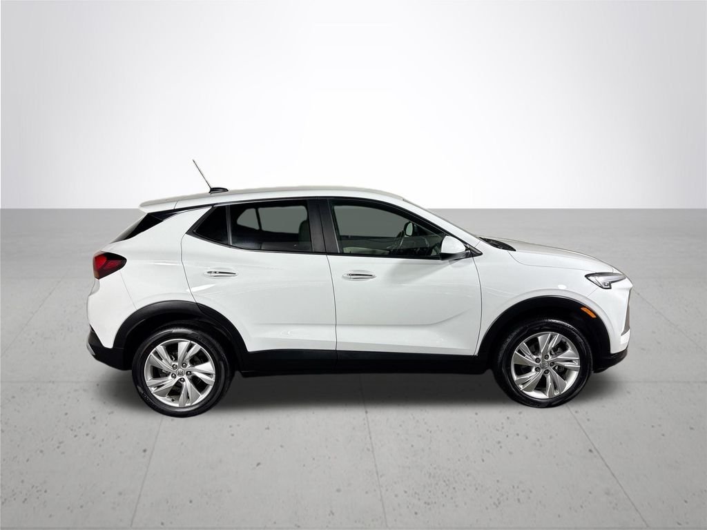 Used 2024 White Buick Preferred image 5