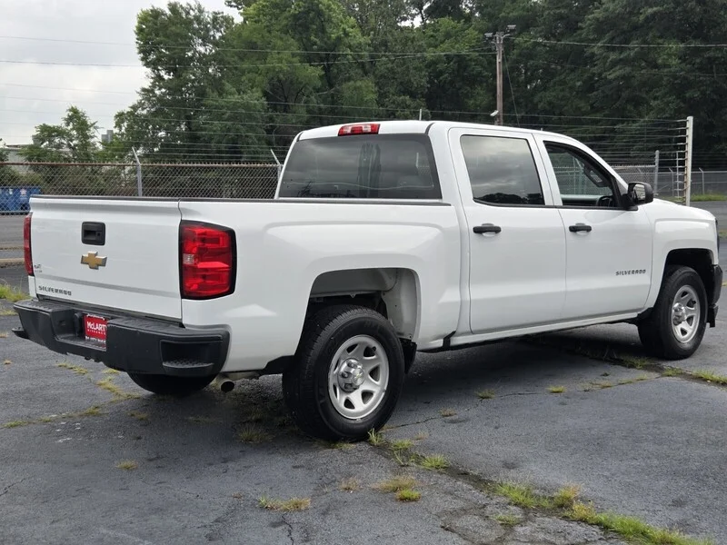 Used 2018 Summit White CHEVROLET WORK TRUCK image 5