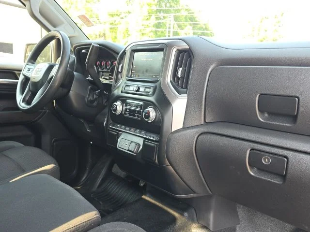 Used 2023 White GMC Pro image 15