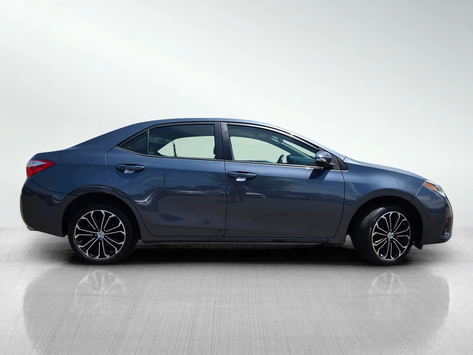 Used 2015 Slate Metallic Toyota S Plus image 3