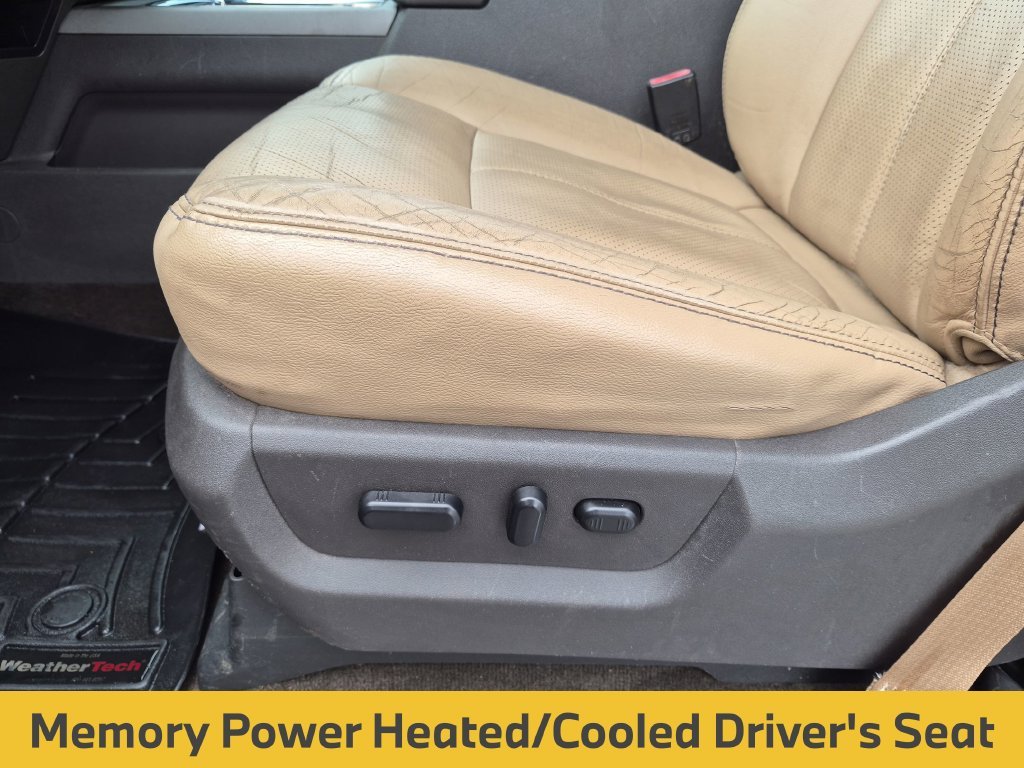 Used 2016  Ford Lariat image 18