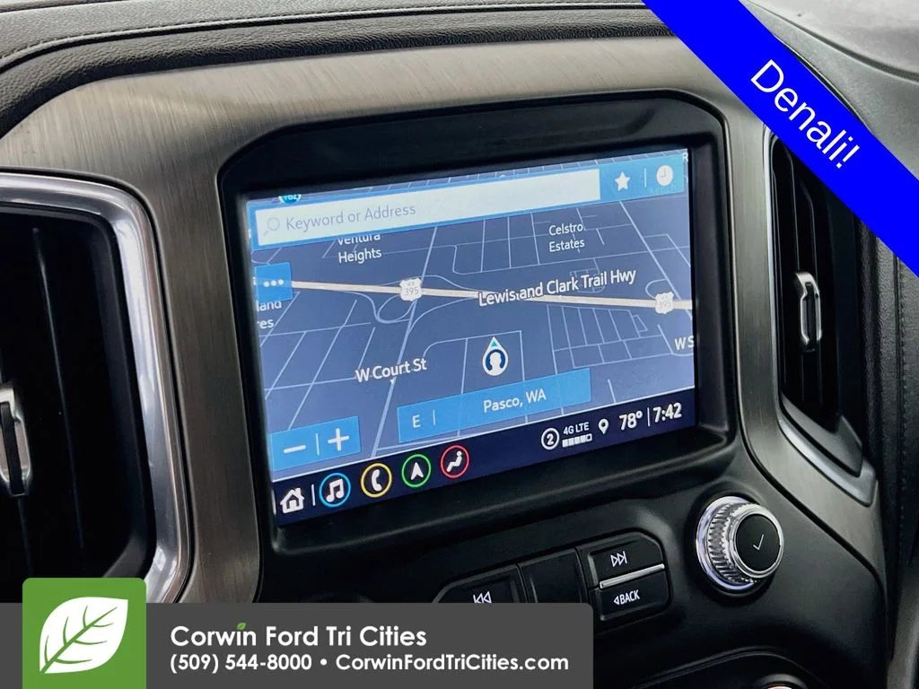 Used 2021 Summit White GMC Denali image 21