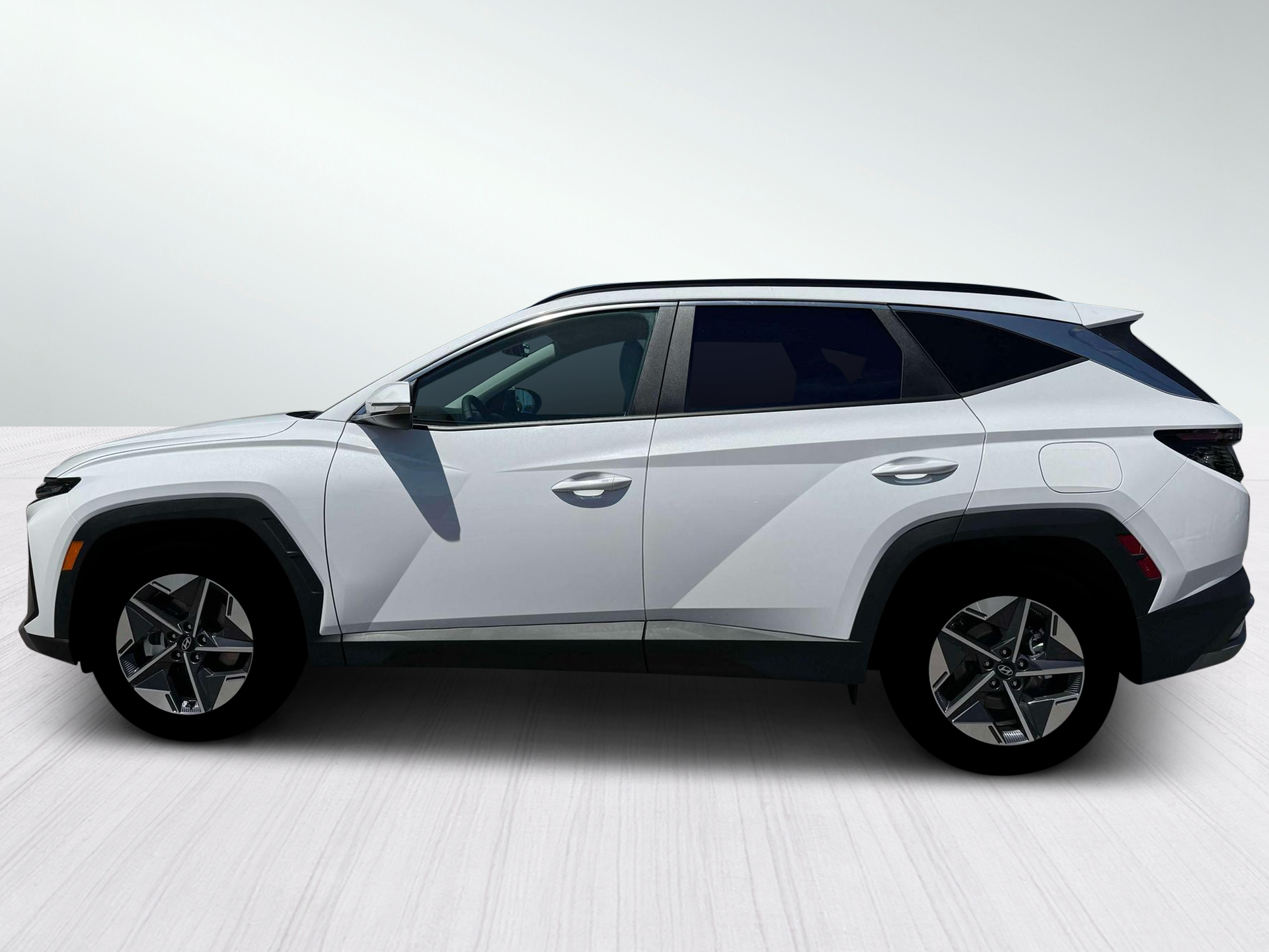 New 2026 Serenity White Pearl Hyundai SEL Premium AWD image 3