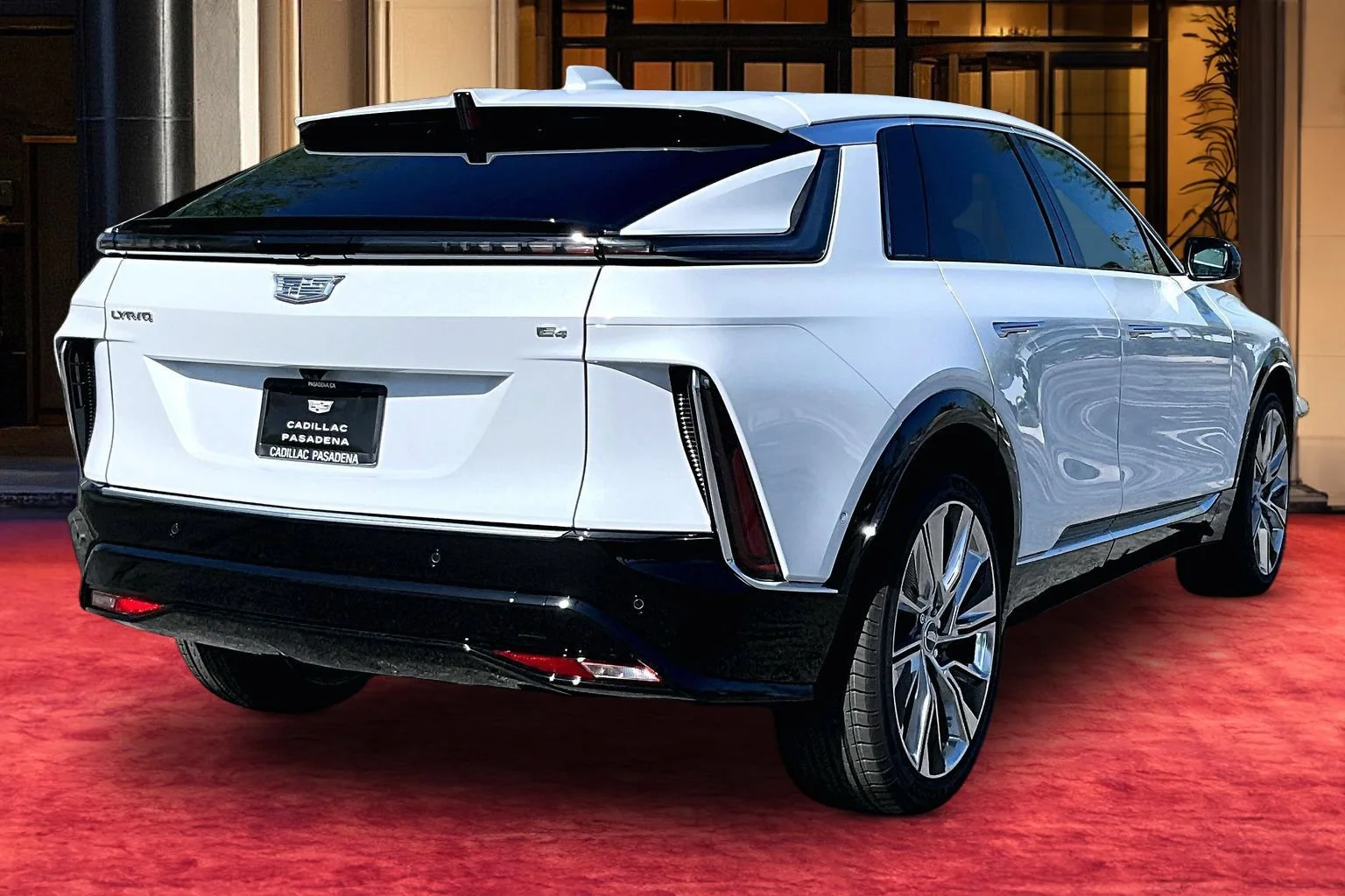 2027 Cadillac LYRIQ Signature Luxury - Photo 6