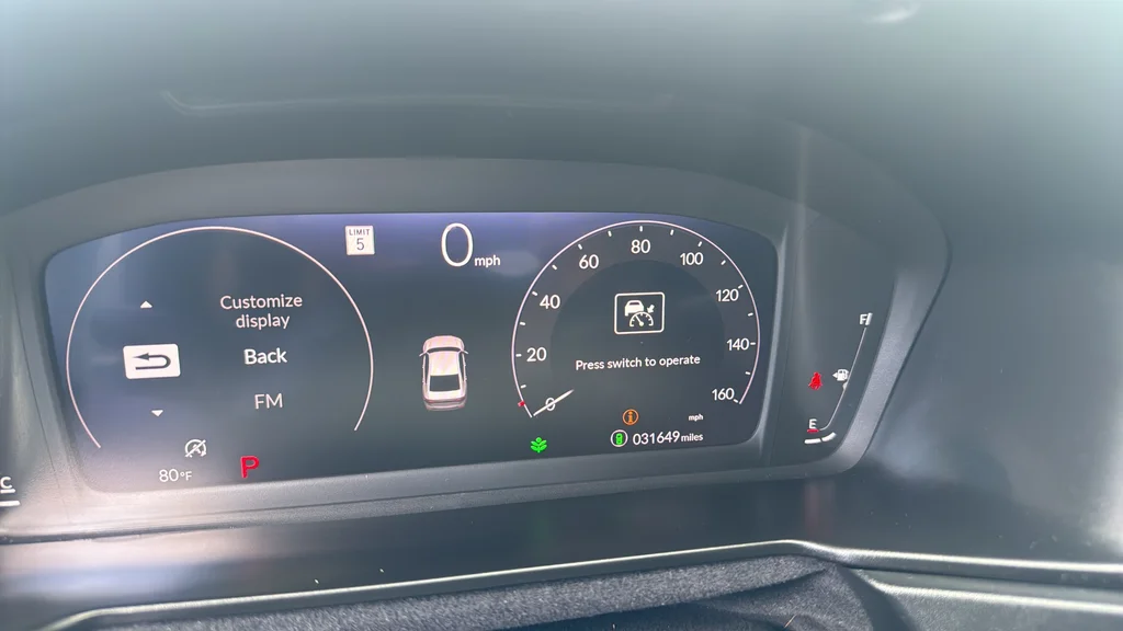 Certified Used 2024 Silver Honda LX image 13