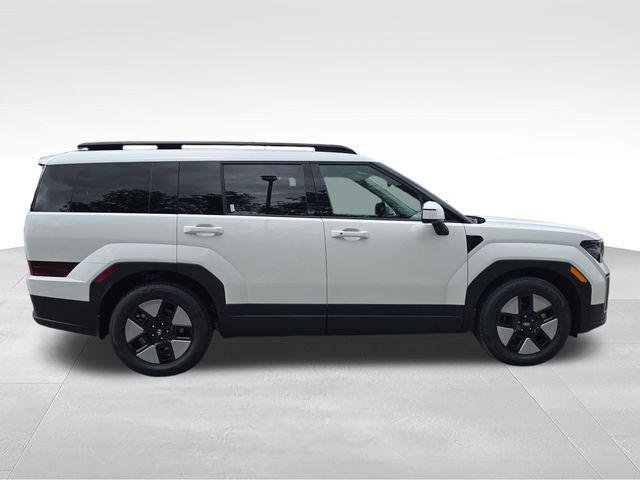 New 2027 White Hyundai SEL image 6