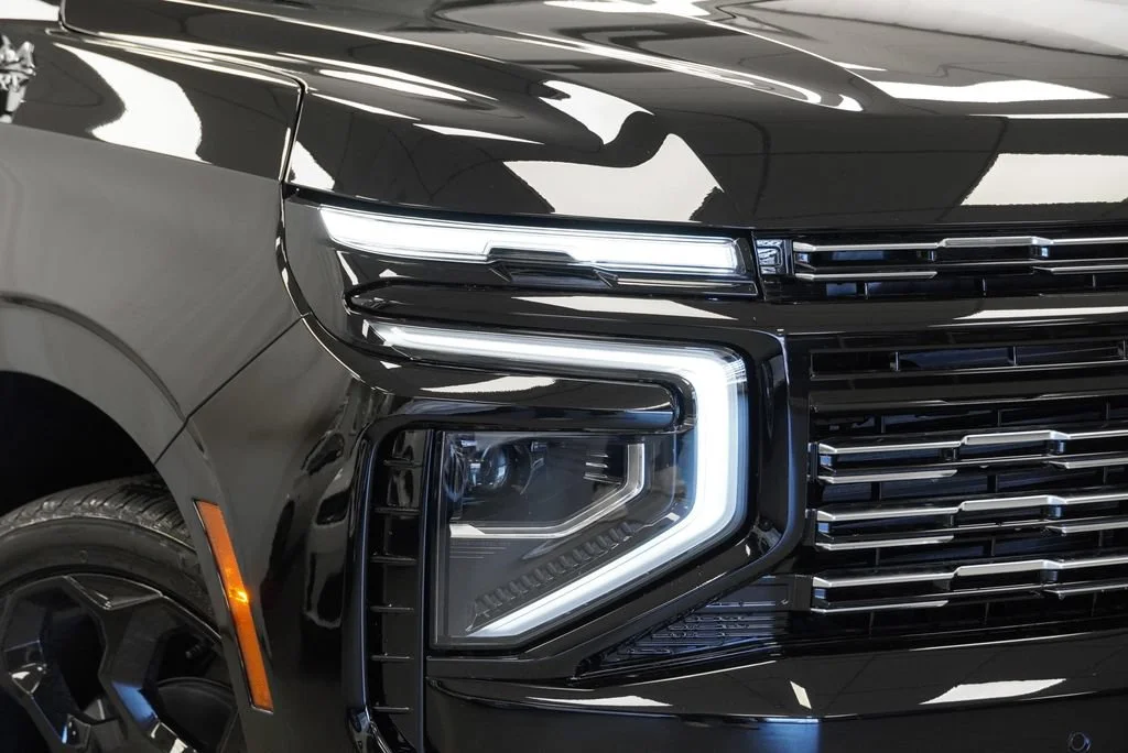 New 2026 Black Chevrolet High Country image 39