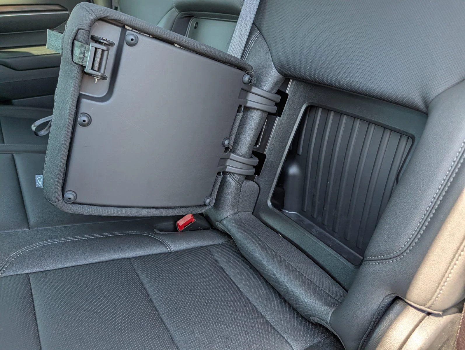 Used 2025 Sterling Metallic GMC SLT image 33
