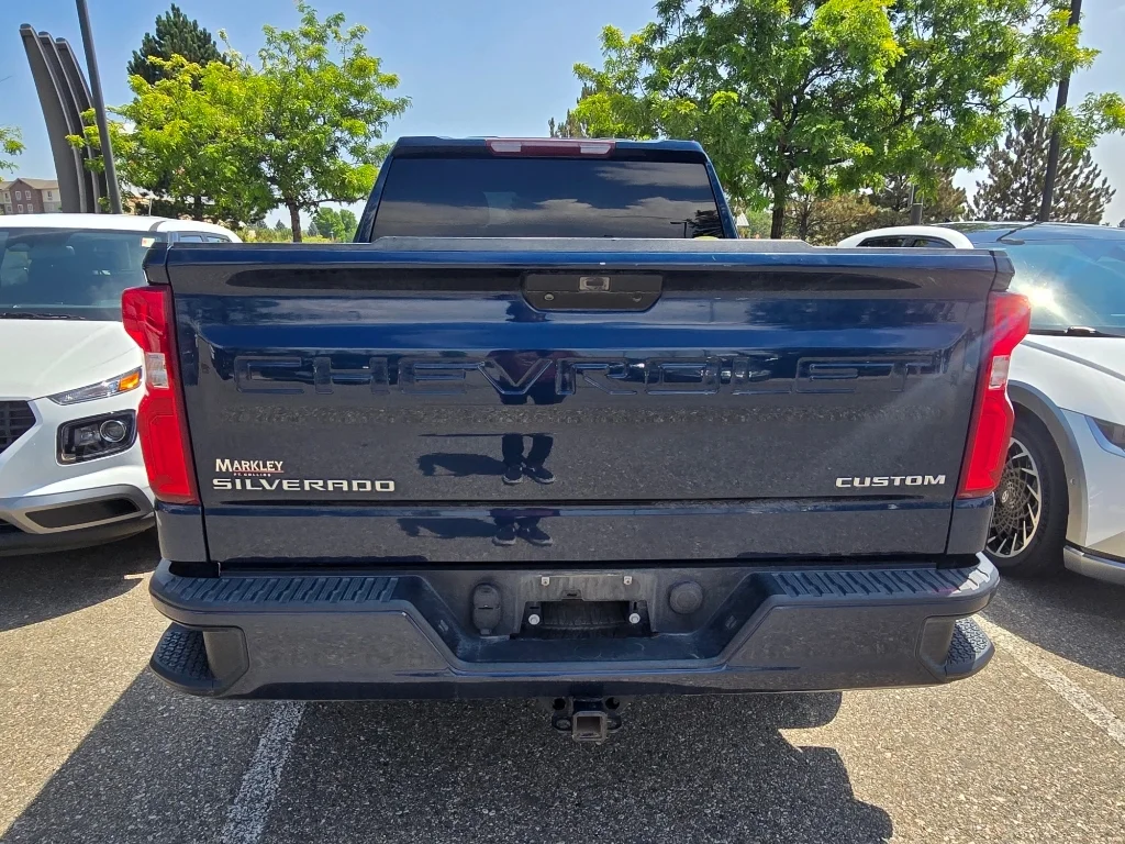 Used 2019 Northsky Blue Metallic Chevrolet Custom image 14