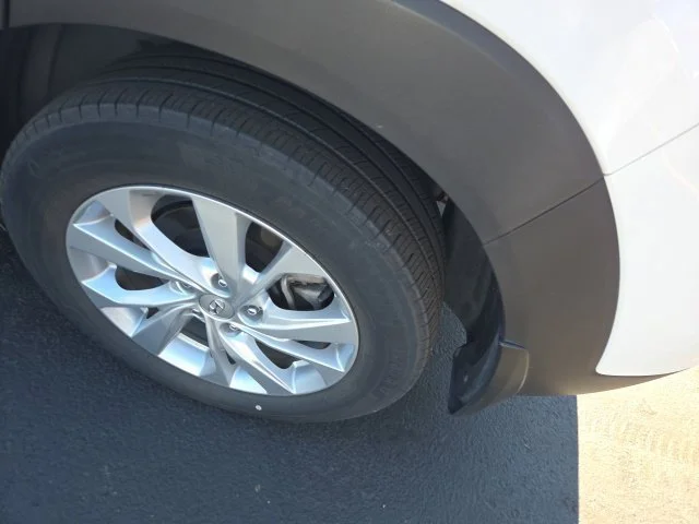 Used 2020 White Hyundai Value image 5