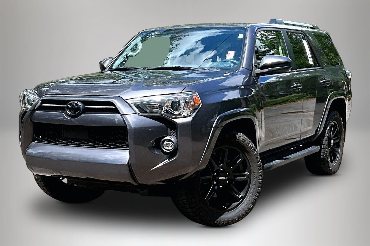 2023 Toyota 4Runner SR5 RWD V6's photo
