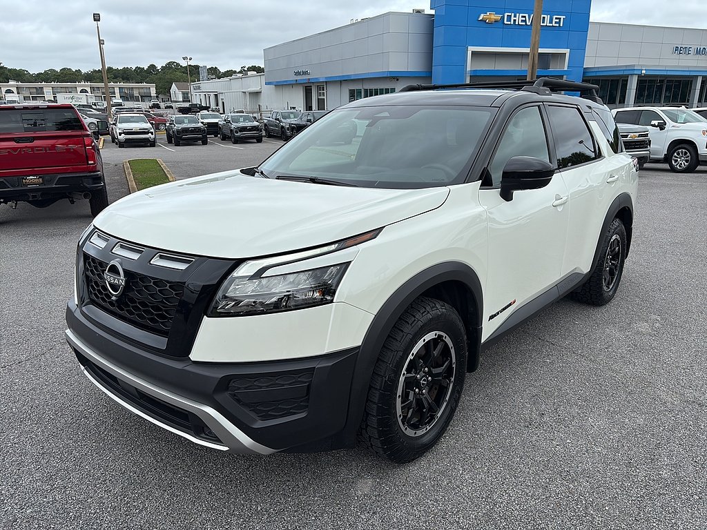 Used 2024 Pearl White TriCoat/Super Black Nissan Rock Creek image 3