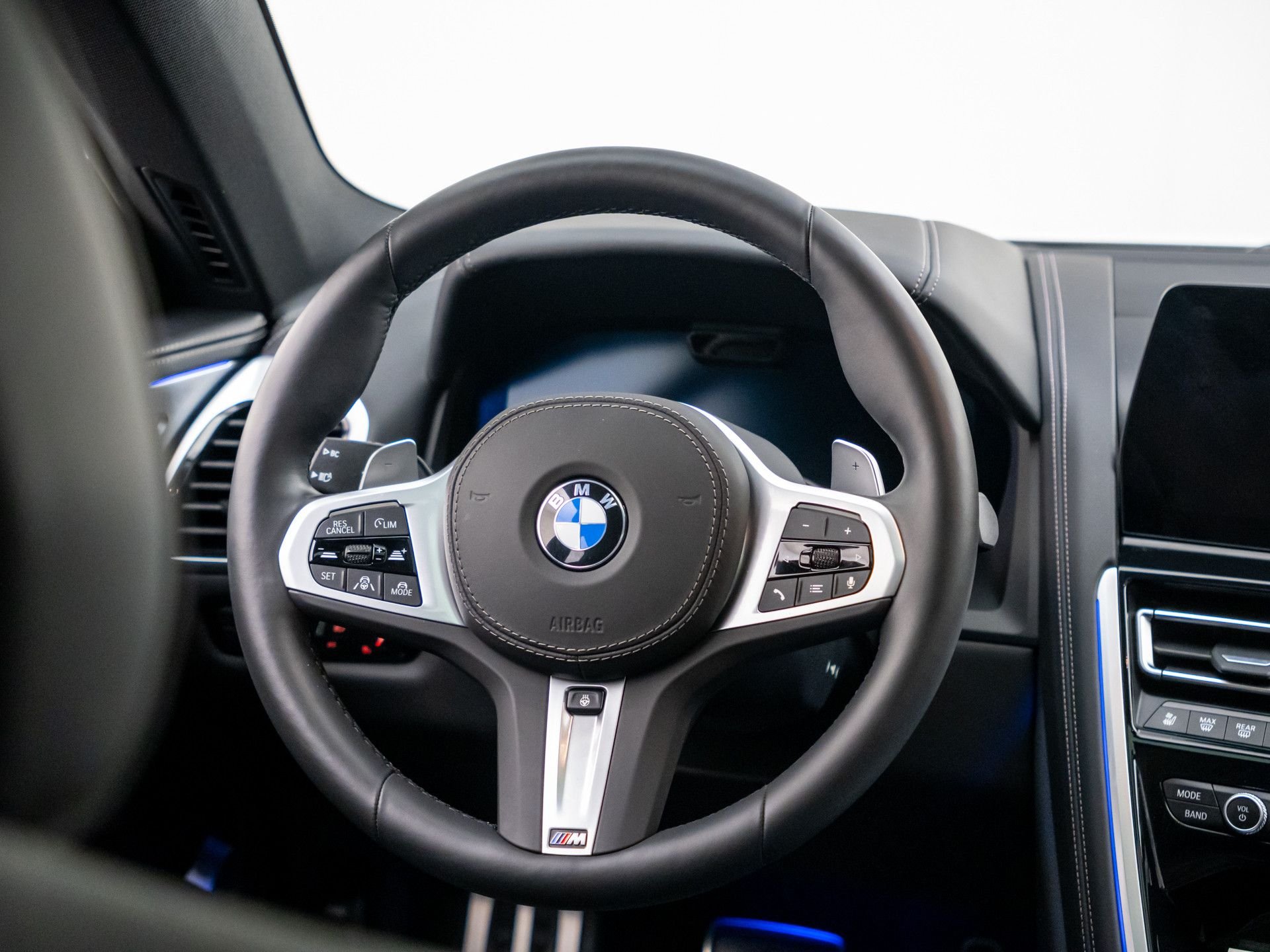 Certified Used 2025 Mineral White Metallic BMW 840 image 11