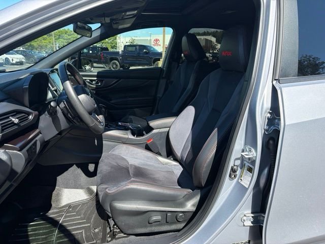 Used 2023 Ice Silver Metallic Subaru Limited image 13