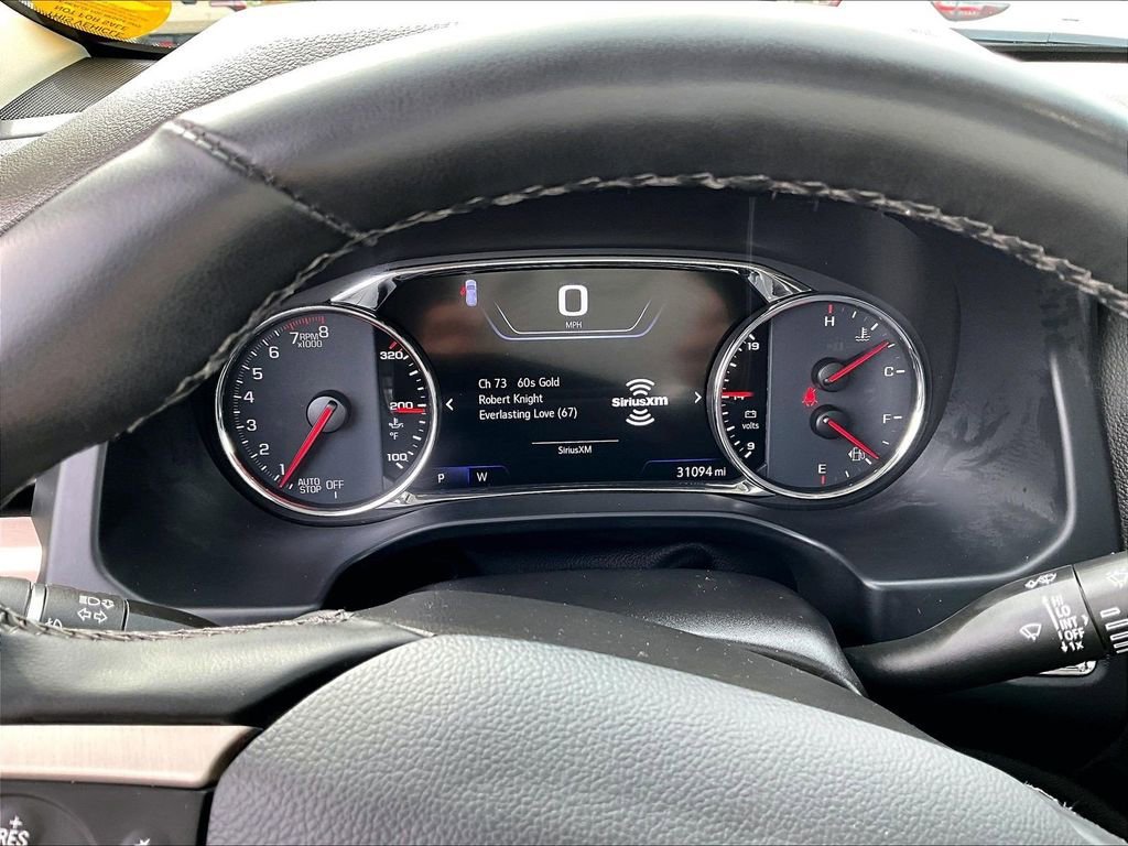 Used 2023 White Frost Tricoat GMC Denali image 26