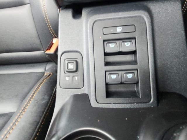 Used 2024 White Ford Badlands image 29