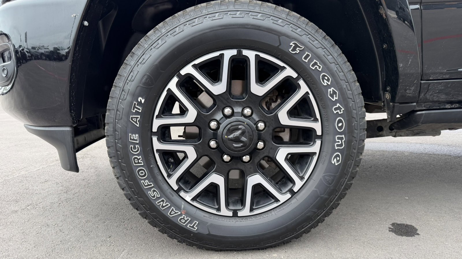 Certified Used 2024 Diamond Black Crystal Pearlcoat Ram Limited image 29