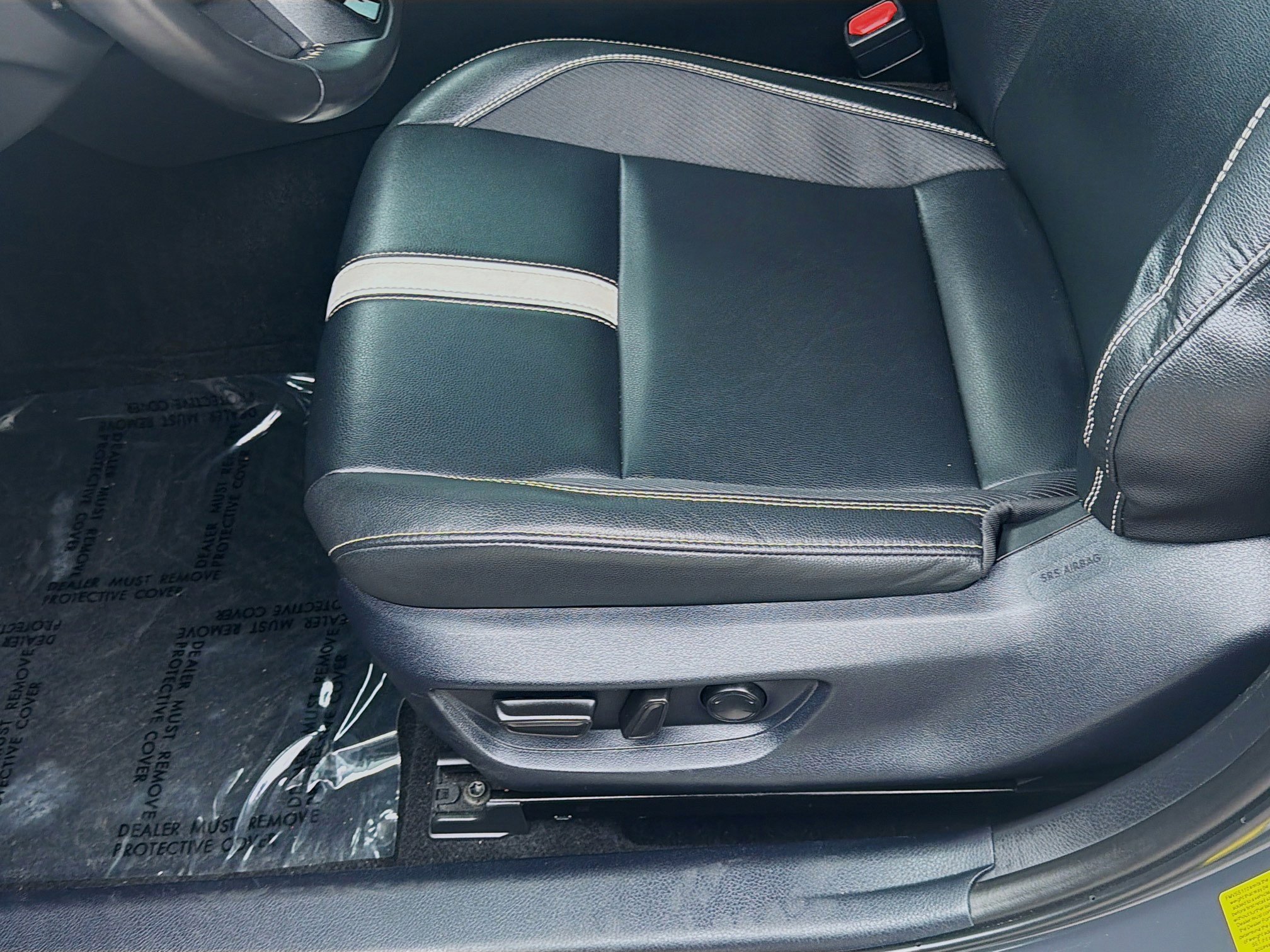 Used 2025 Underground Toyota SE image 17