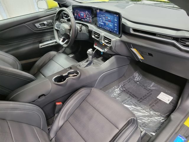 2025 Ford Mustang GT Premium Convertible - Photo 27