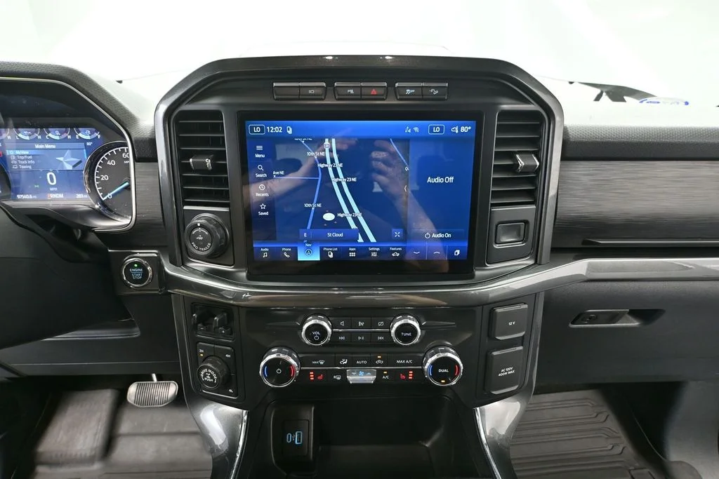 Used 2022 Silver Ford XLT image 26