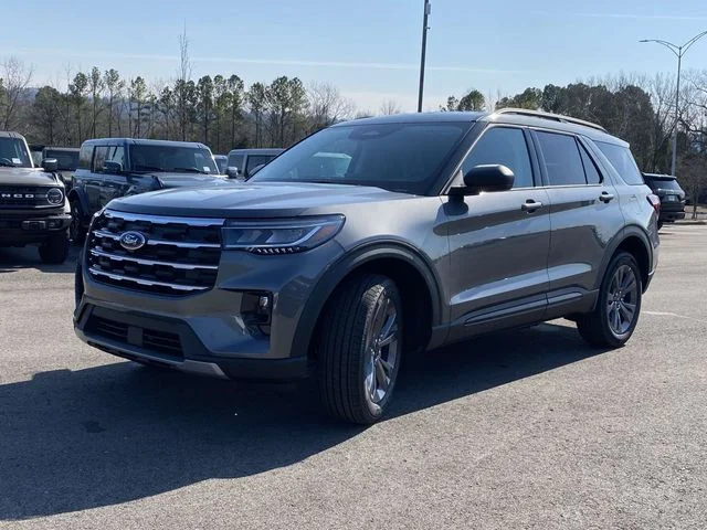 New 2026 Gray Ford Active image 7