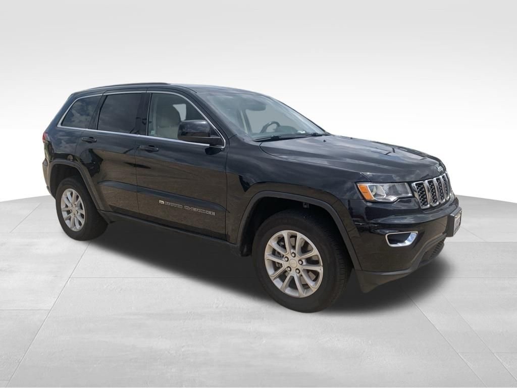 Used 2022 Black Jeep Laredo E image 11