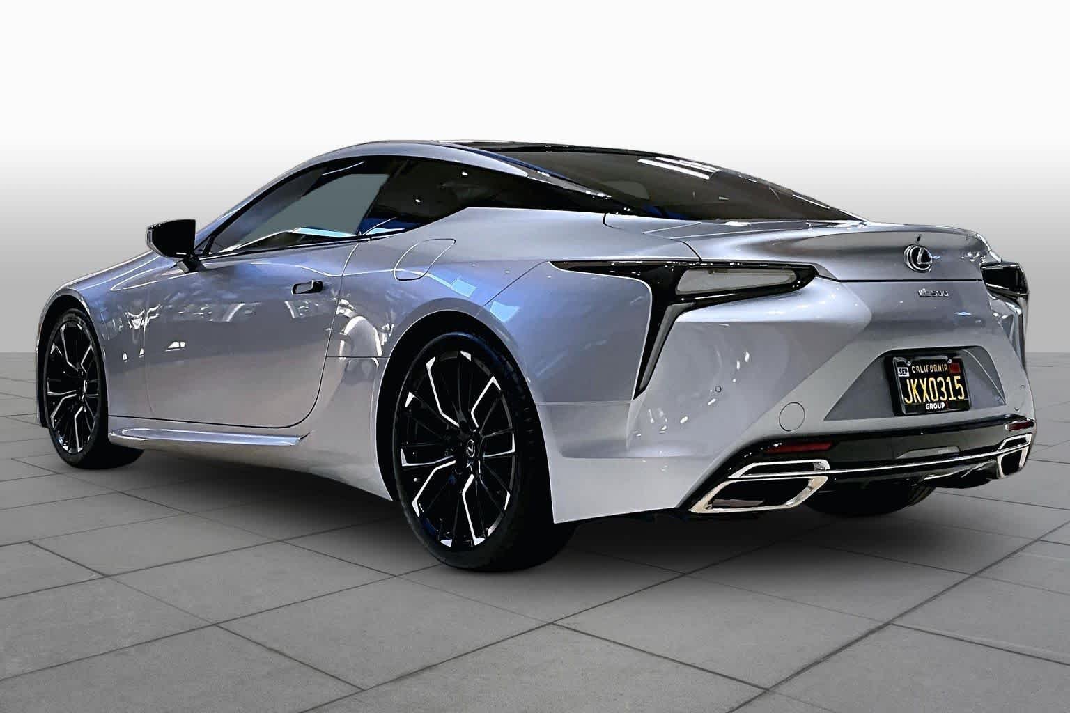Certified Used 2022 IRIDIUM Lexus  image 11