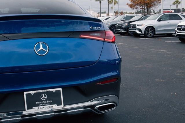 New 2026 Starling Blue Metallic Mercedes-Benz GLC 300 image 36