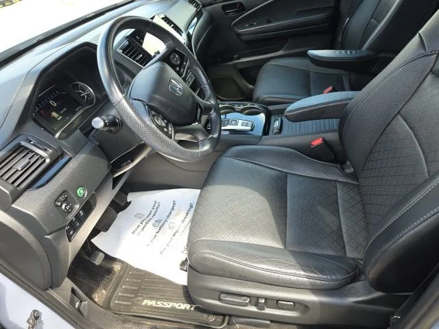 Used 2022 Blue Honda Elite image 15