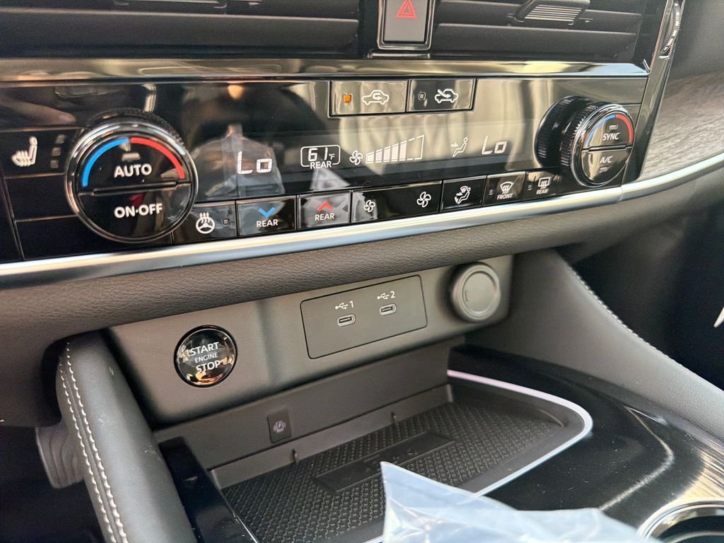 New 2026 Nissan Rogue Platinum 4D Sport Utility