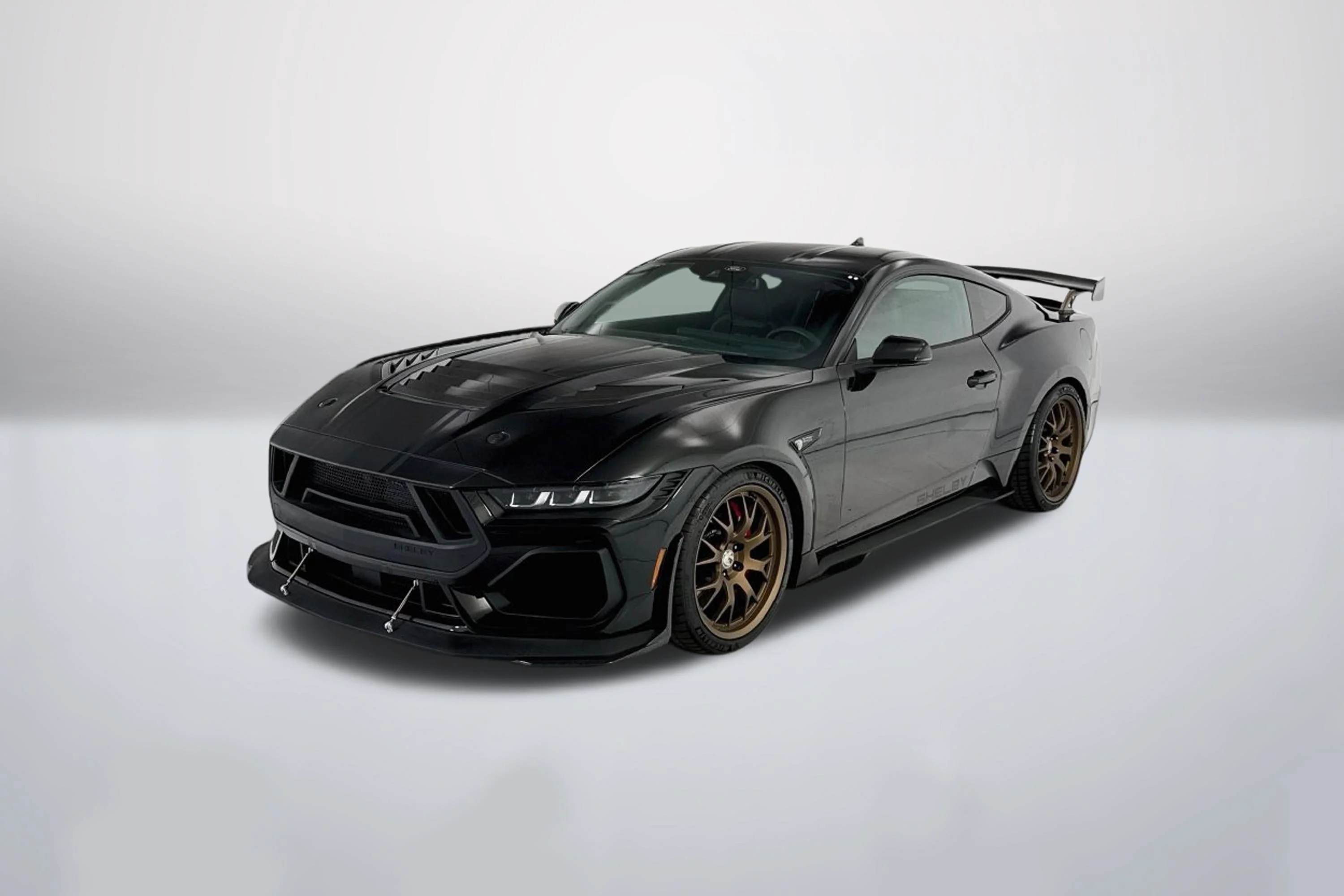 Used 2025 Shadow Black Ford GT Premium image 1
