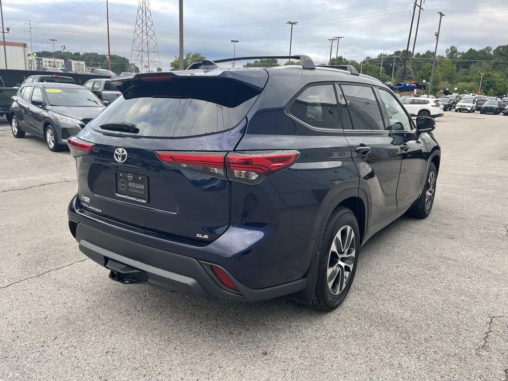 Used 2021 Blue Toyota XLE image 4