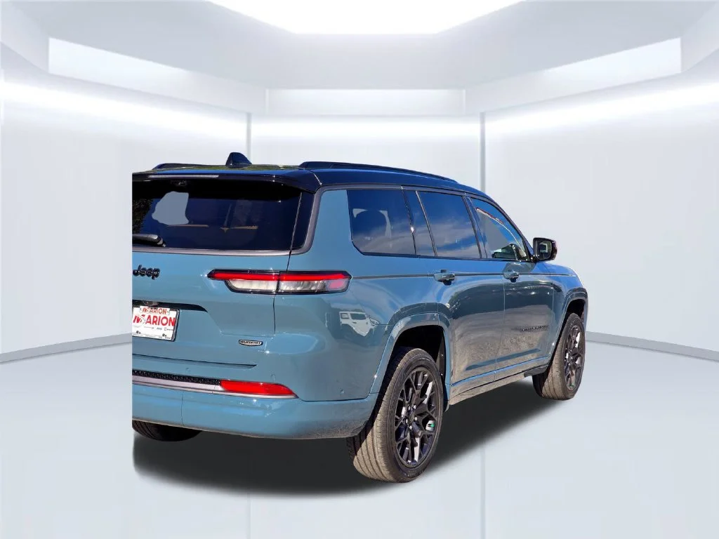 New 2027 Blue Jeep Summit image 40