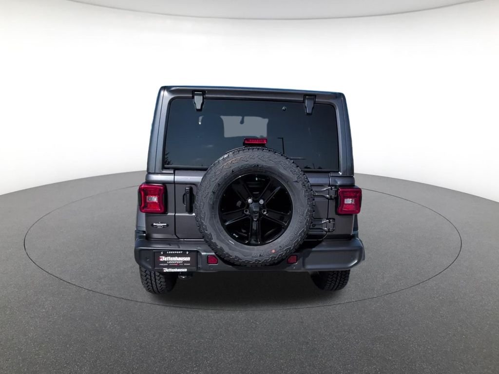 Certified Used 2021 Gray Jeep Unlimited Sahara Altitude image 7