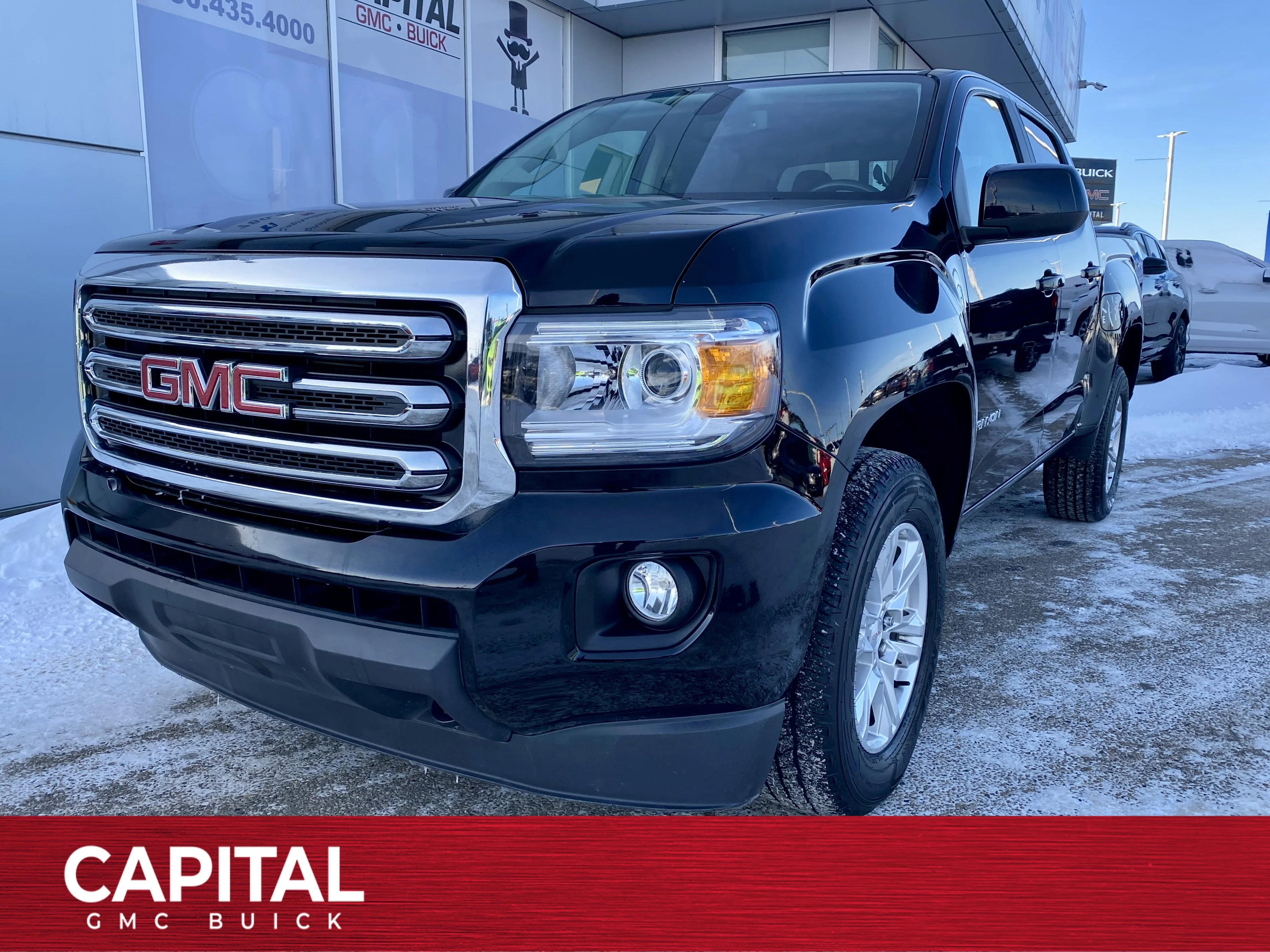 Certified Used 2020 Black GMC Crew Cab 4WD SLE image 1