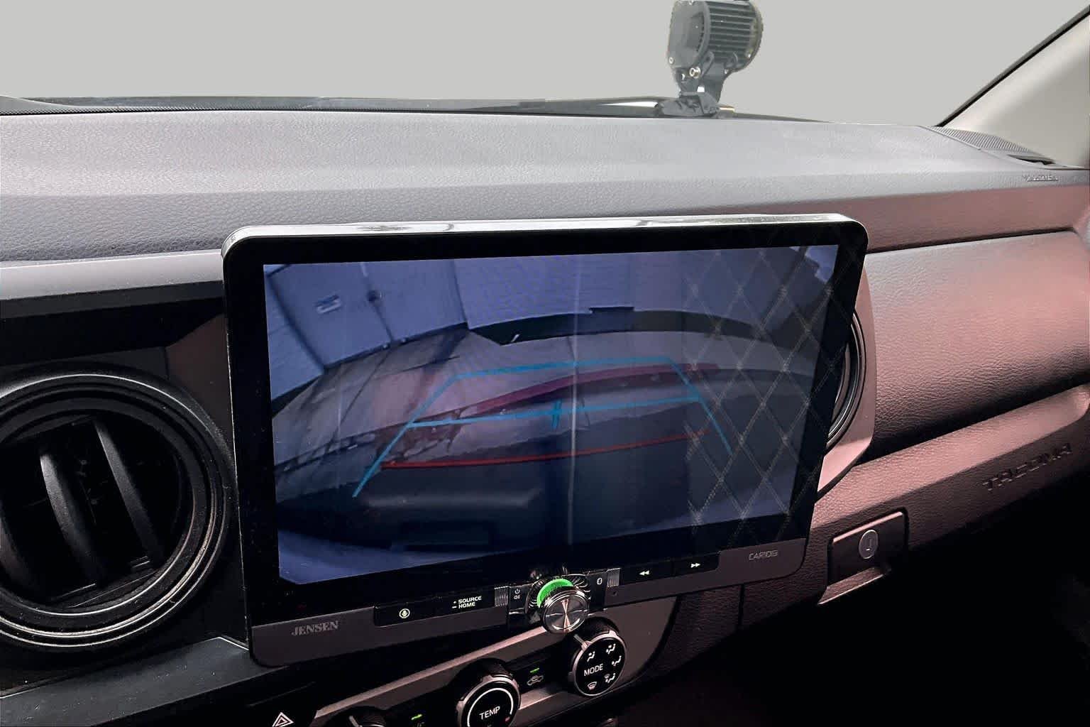 Used 2016 Super White Toyota SR image 26