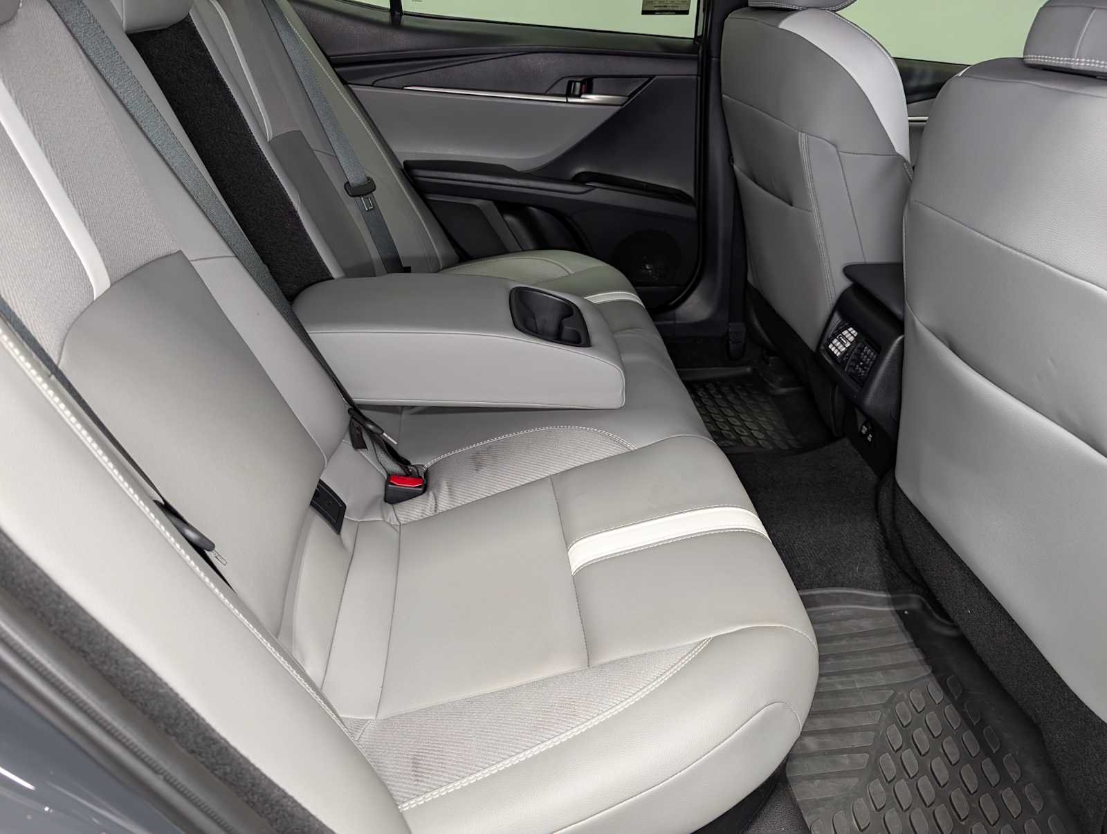 Used 2025 Underground Toyota SE image 39